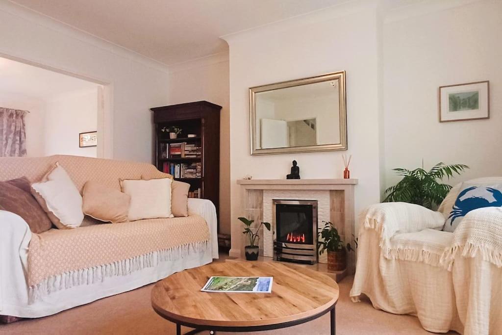 Spacious House And Garden Saltburn-by-the-Sea